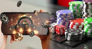 Sân cỏ bóng đá đêm – trải nghiệm cá cược thể thao tại bongdalu fun
